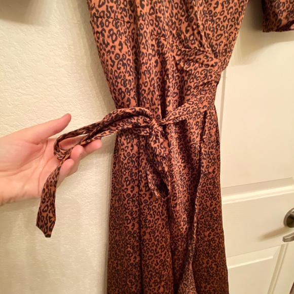 Wedding or cocktail party dress 🍸 - Picture 3 of 5